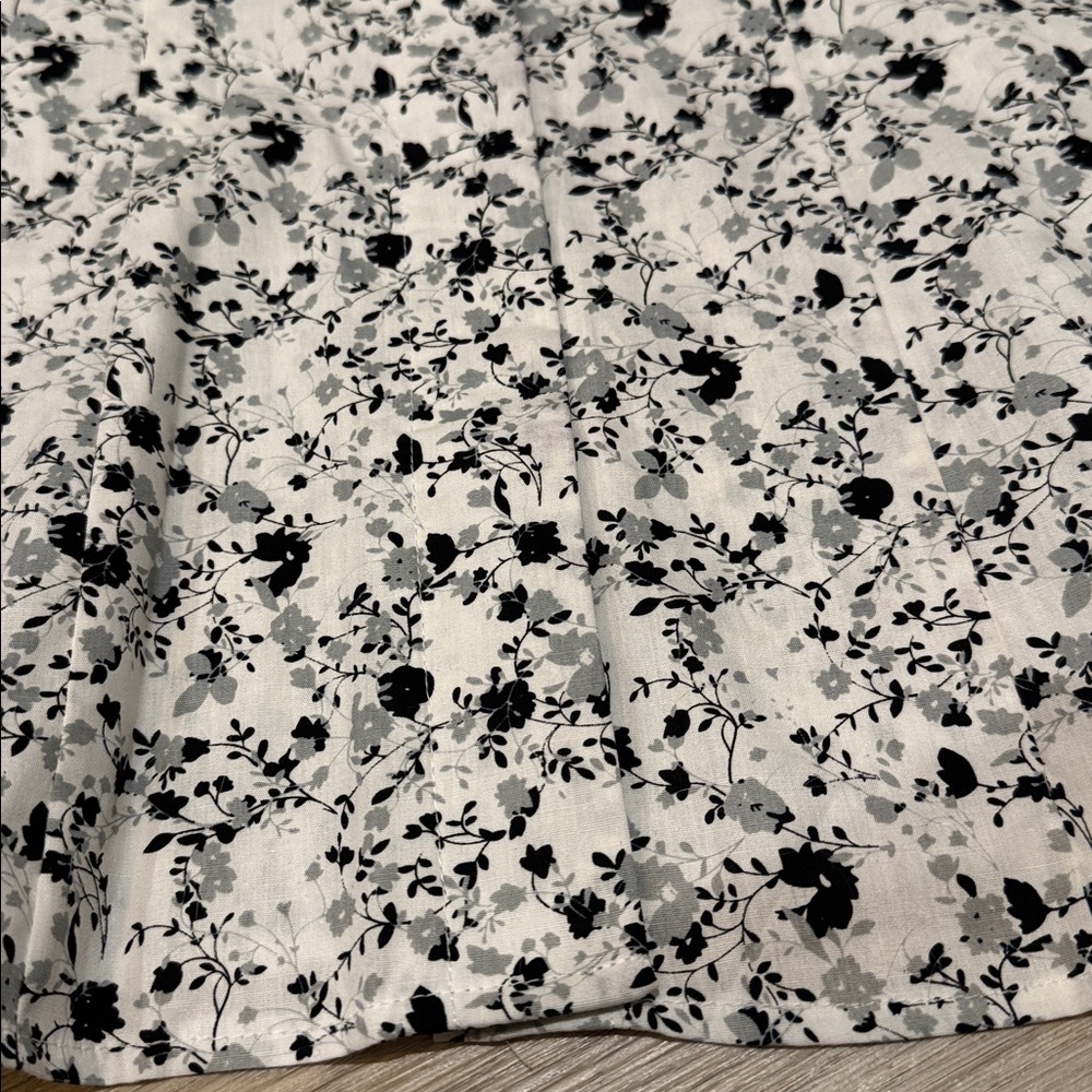 Floral Black, White and Grey Women's Tailored Button Up Blouse - Picture 5 of 5
